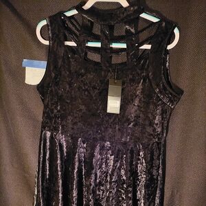 BNWT Current Mood Velvet Cage Dress